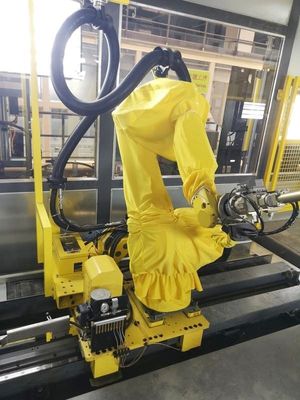 Tehlikeli ortamlar için sıcaklık kontrolü robot koruyucu takım elbise